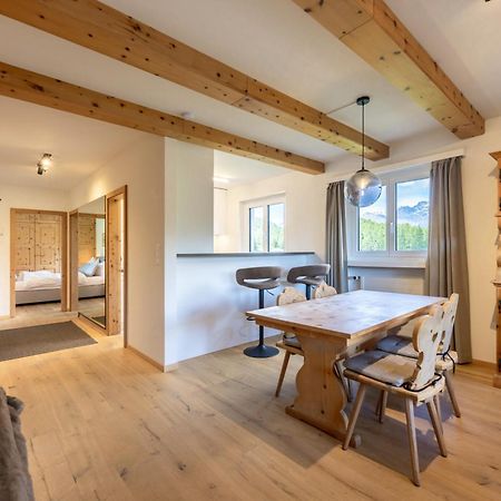 Cosy Apartment Facing Piz Rosatsch Санкт-Мориц Экстерьер фото