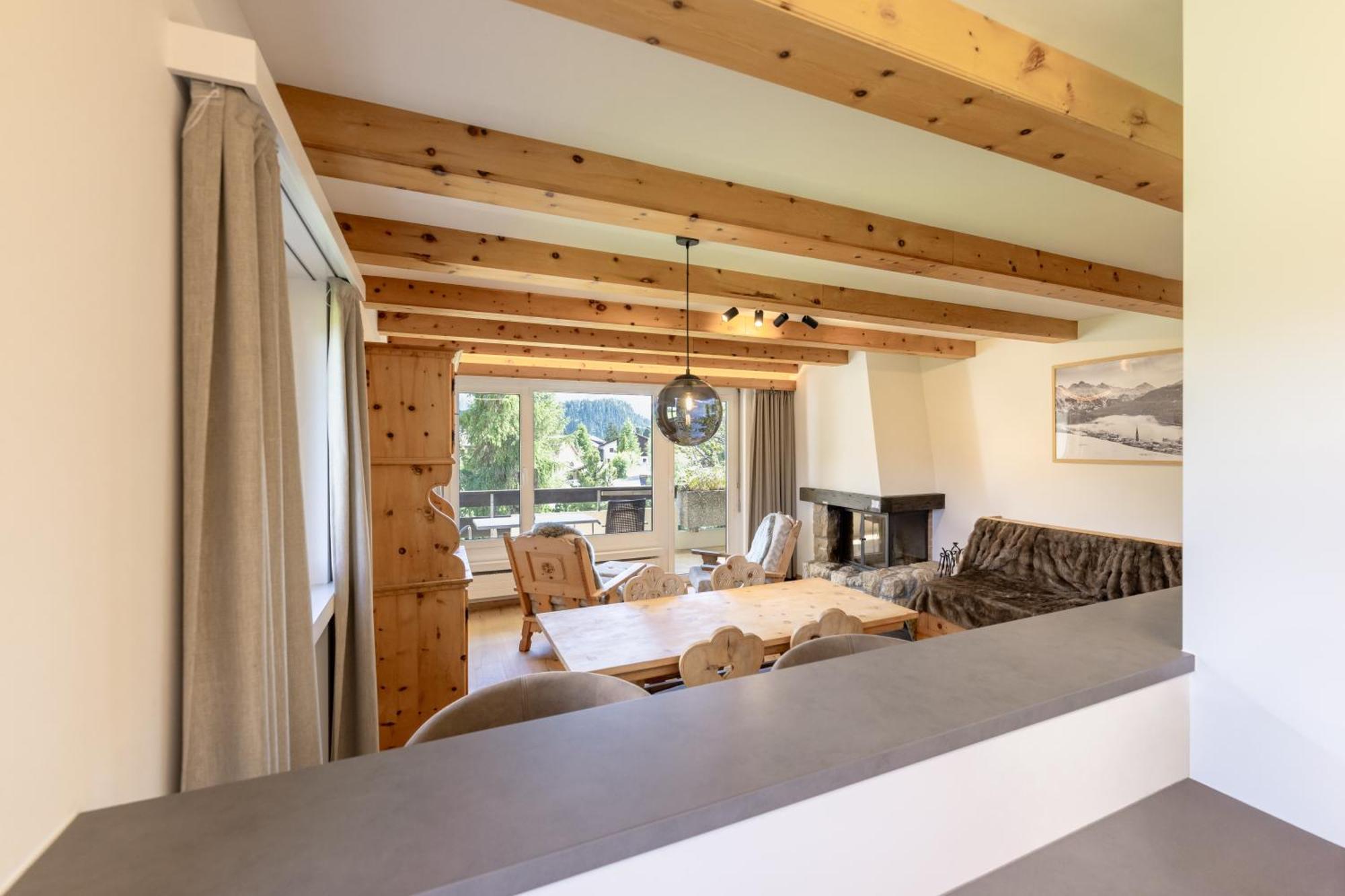 Cosy Apartment Facing Piz Rosatsch Санкт-Мориц Экстерьер фото