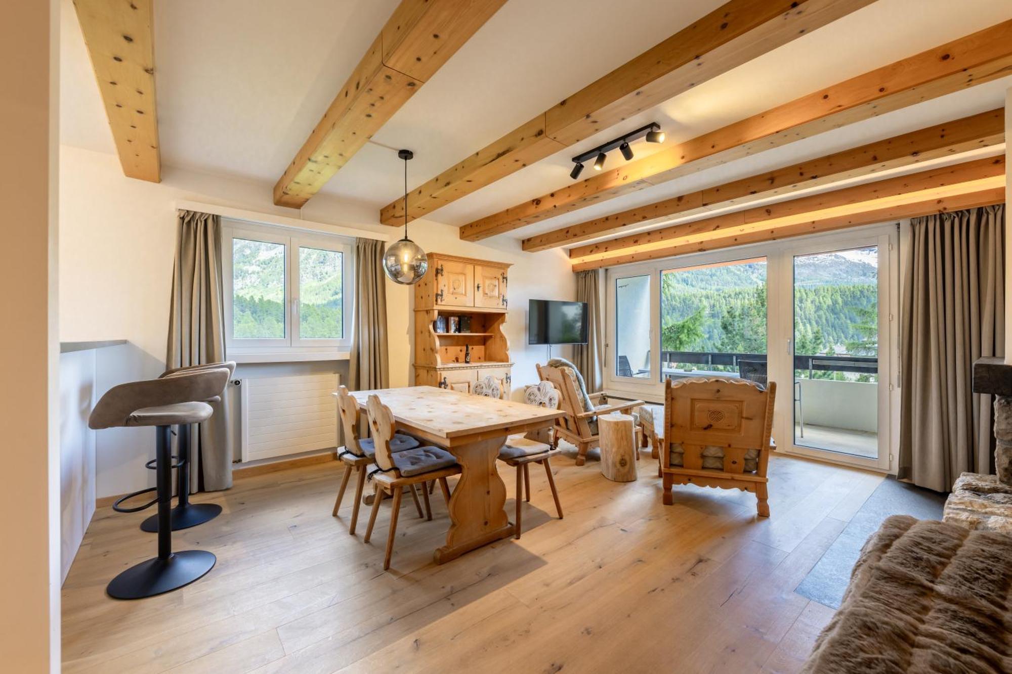 Cosy Apartment Facing Piz Rosatsch Санкт-Мориц Экстерьер фото